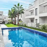 Amalia Ii - Heated Pool, Sauna & Jacuzzi Apartman Torrevieja