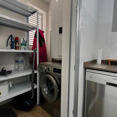 Amalia Ii - Heated Pool, Sauna & Jacuzzi Apartment