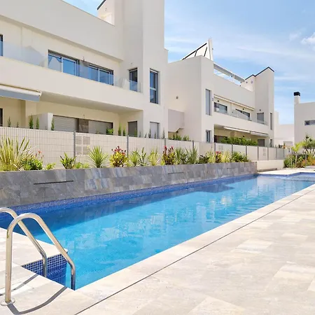 Apartment Amalia Ii - Heated Pool & Sauna Torrevieja