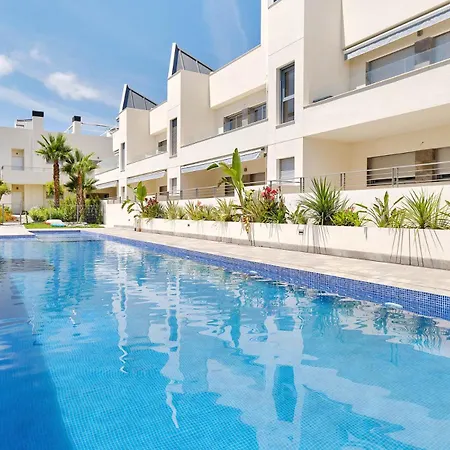 Amalia Ii - Heated Pool, Sauna & Jacuzzi Apartment Torrevieja