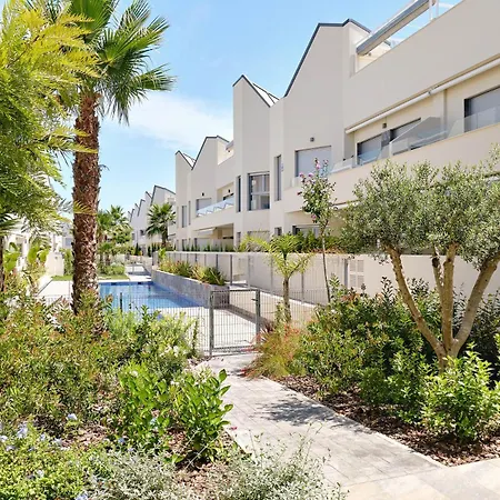 Amalia Ii - Heated Pool, Sauna & Jacuzzi Apartment Torrevieja