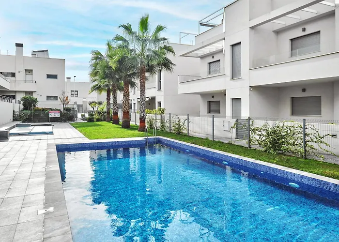 Amalia Ii - Heated Pool, Sauna & Jacuzzi Apartment Torrevieja