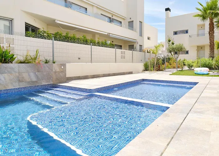 Amalia Ii - Heated Pool, Sauna & Jacuzzi Apartment