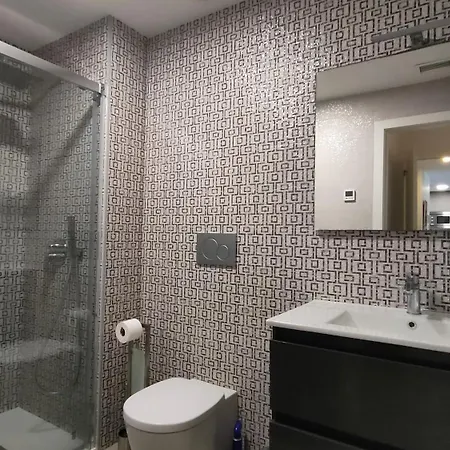 Amalia Ii - Heated Pool & Sauna Апартаменти